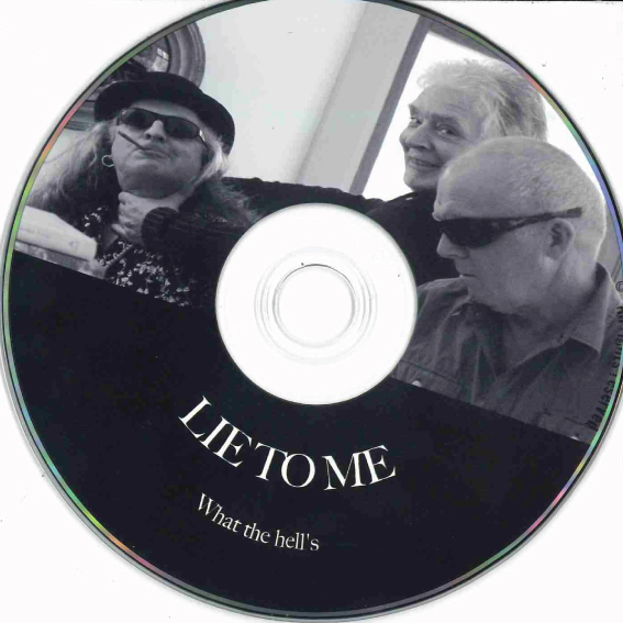 What-the-Hells-CD